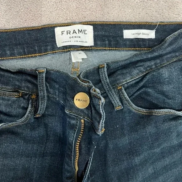 Frame Le High Skinny Jeans - Picture 2 of 8